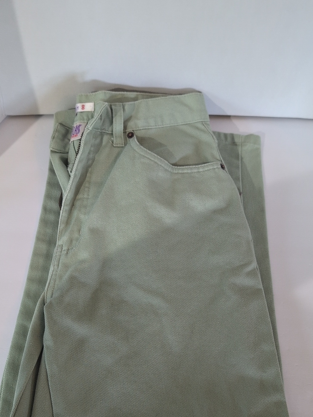 Bill Blass Easy Fit Light Sage Green Pants, Sz 8 Petite - Picture 3 of 3